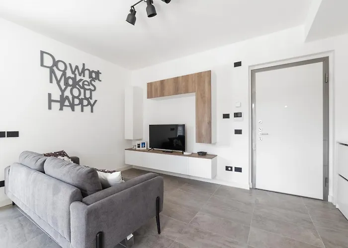 Apartment Modern Apt With Terrace And Parking! *